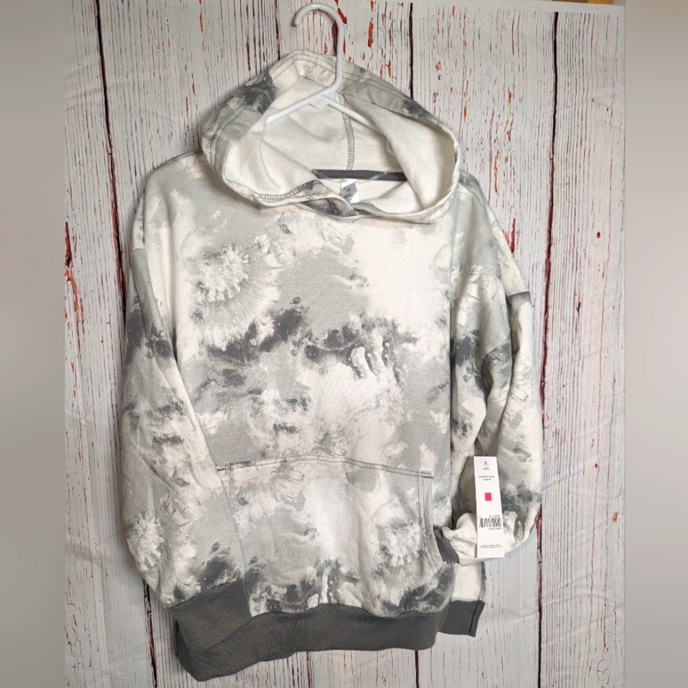 NWT Just Be Gray and White Tye Dye sweatshirt size Small